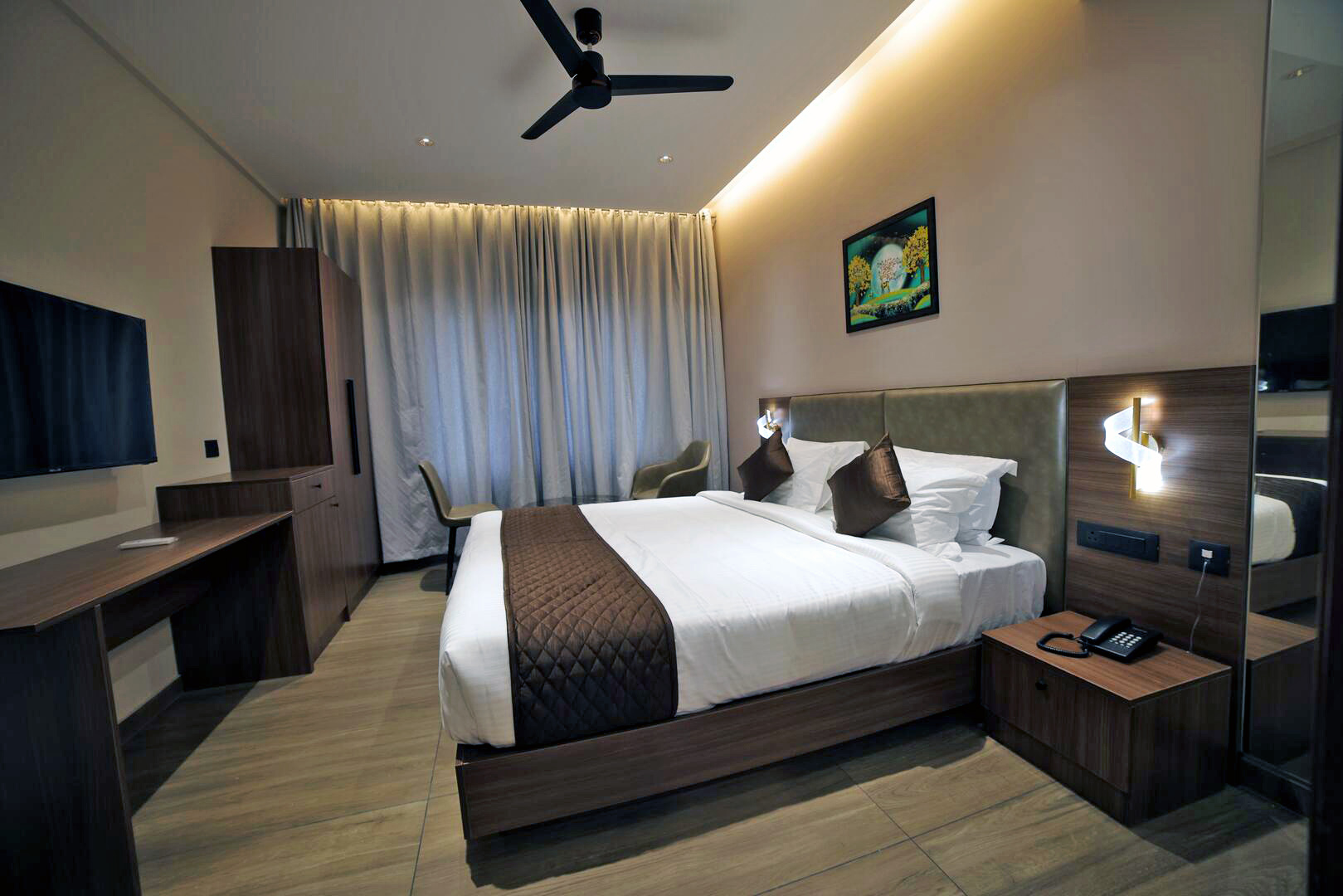 Dona Retreat UI Photo